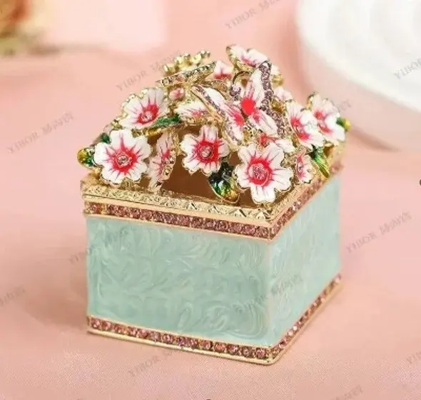 Футляр для украшений Deimantas 1 шт, 5х5х5 см купить,NaN