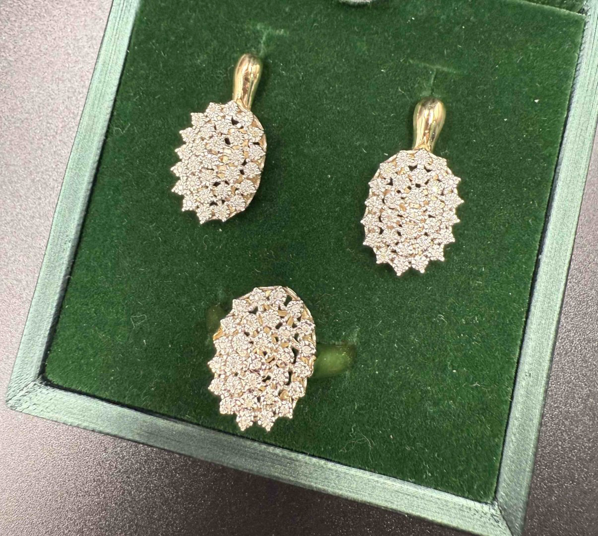 Серьги SharmStyle Ag860 вес 5.26 г золото, бриллиант купить,NaN