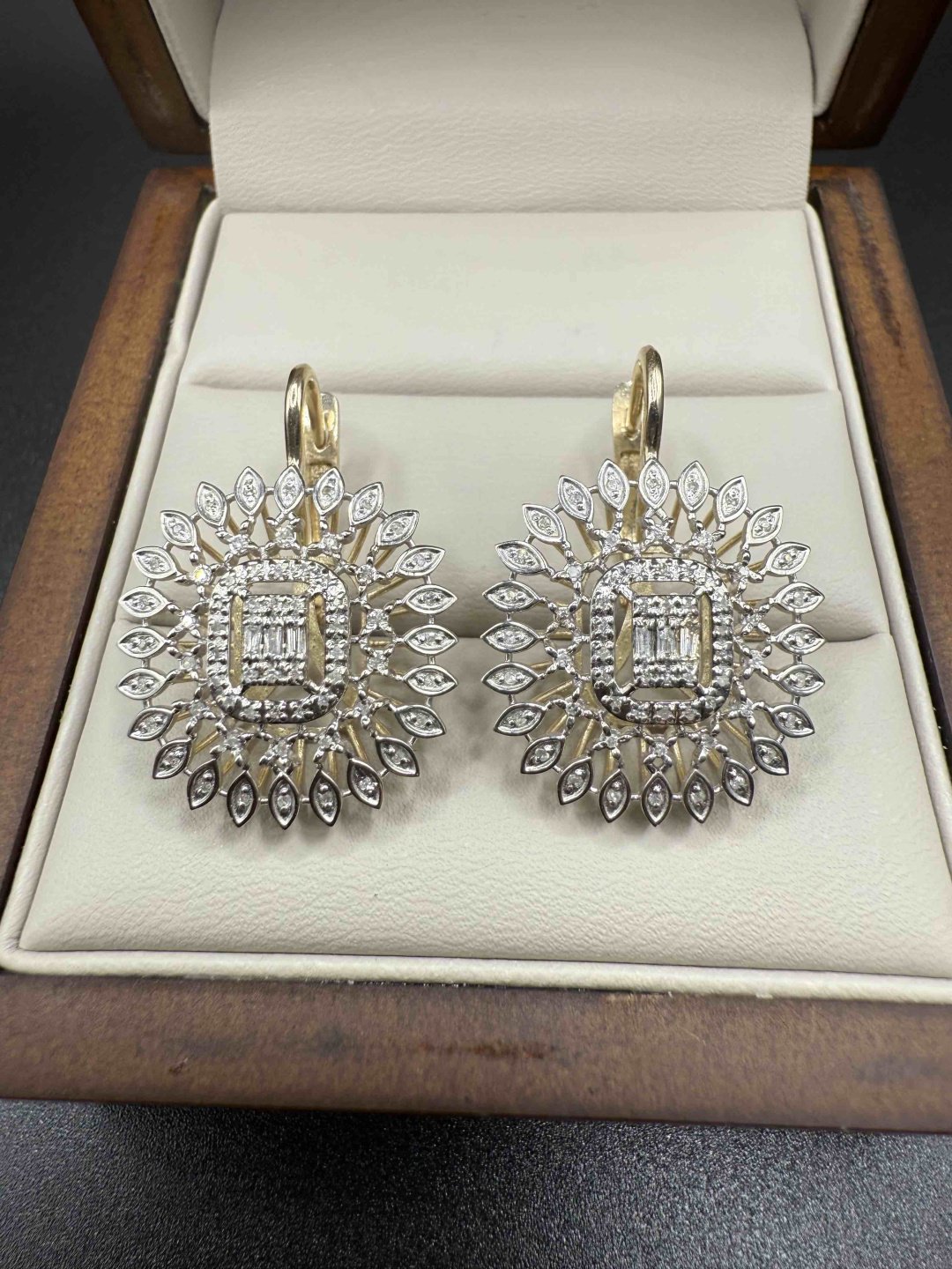 SharmStyle A850-523 вес 10 г золото, бриллиант купить,0