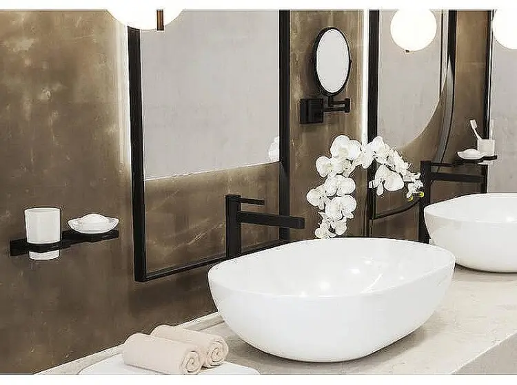 Hansgrohe зеркало настольное косметическое 236*283* 340 мм