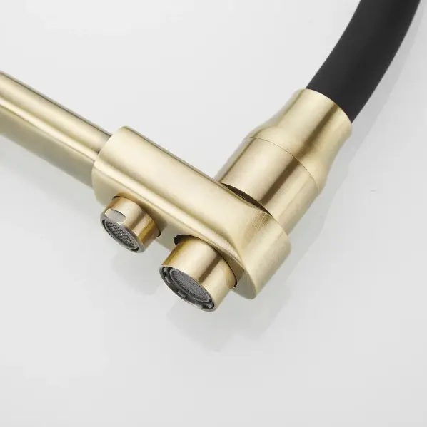 Смеситель с гибким изливом Gappo R558Q, латунь, цвет золотой, черный купить,NaN
