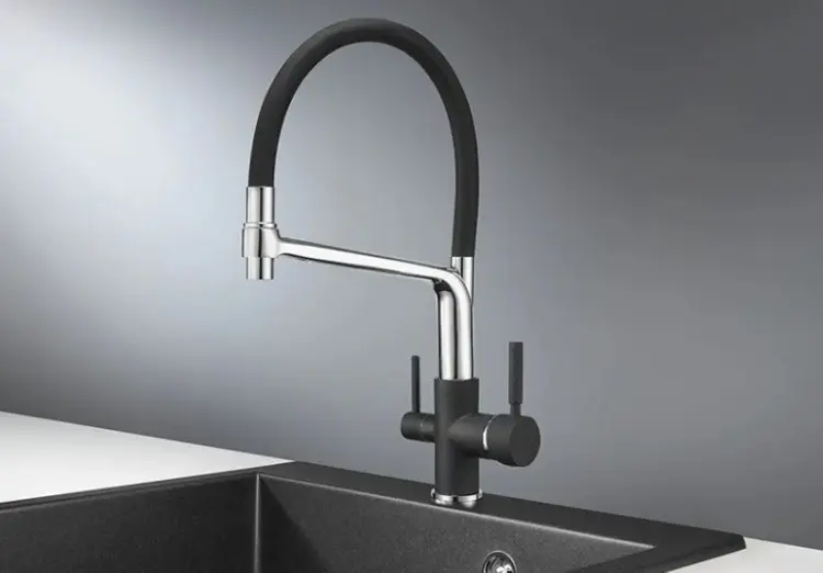Смеситель с гибким изливом GRANULA 0083 , латунь, цвет черный - ForteMarket Смеситель с гибким изливом GRANULA 0083 , латунь, цвет черный купить,155500