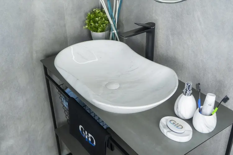 Раковина GID-ceramic 54464 Mnc503H012 накладная овальная 66.50х41 см, фаянс