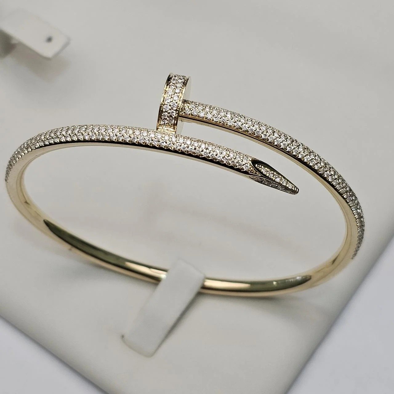 Браслет Deimantas 112061743 19р 23,95гр 1,42ct. купить,NaN
