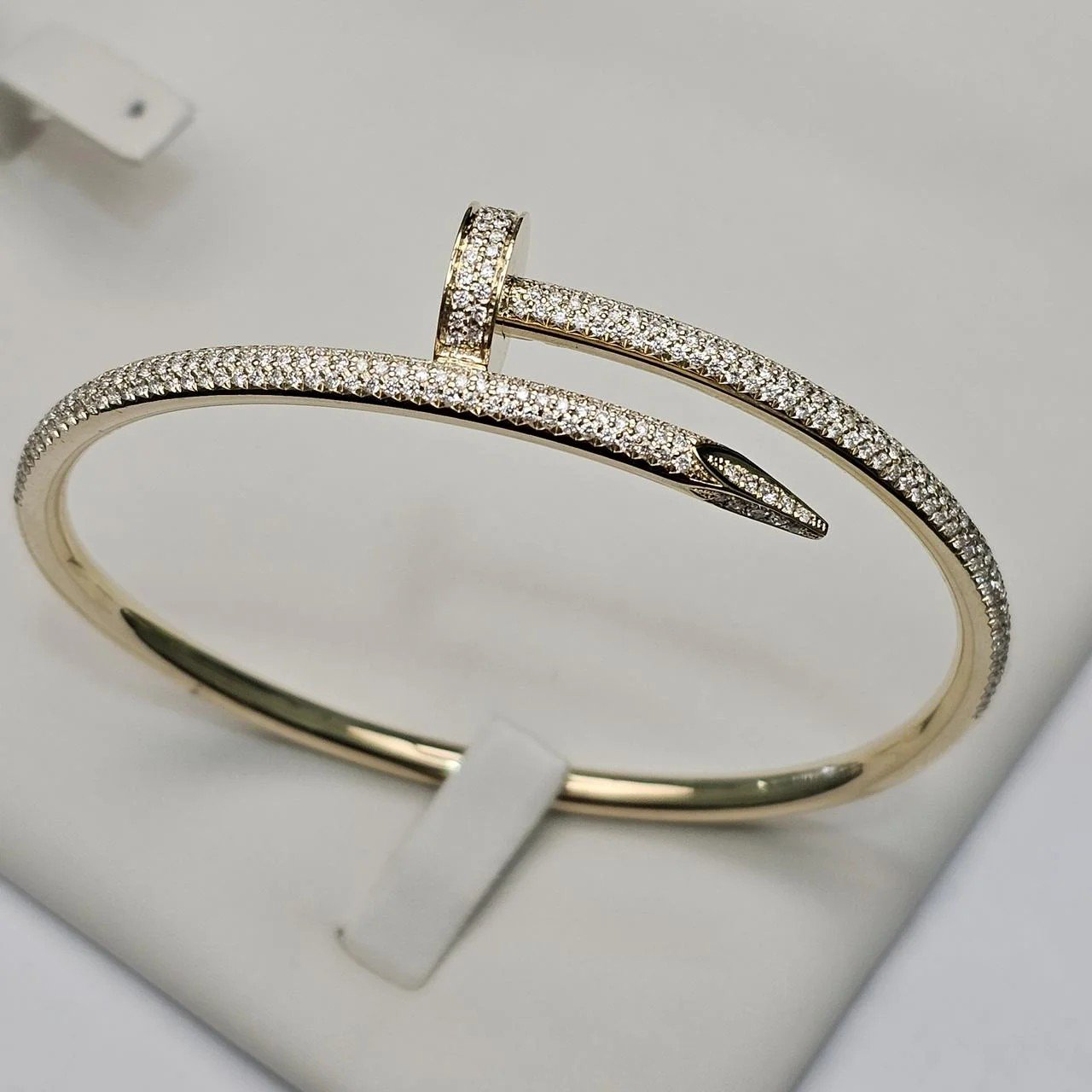Браслет Deimantas 112061743 19р 23,95гр 1,42ct. купить,NaN