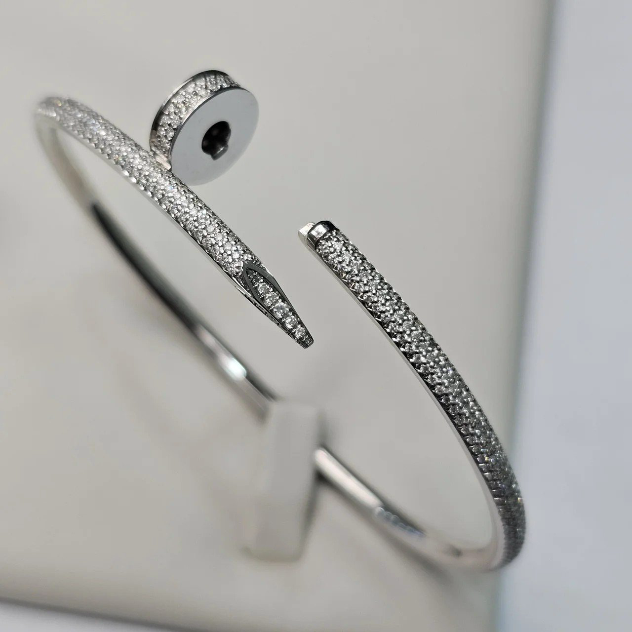 Браслет Deimantas 112061713 18р 24,31гр 1,62ct. купить,NaN