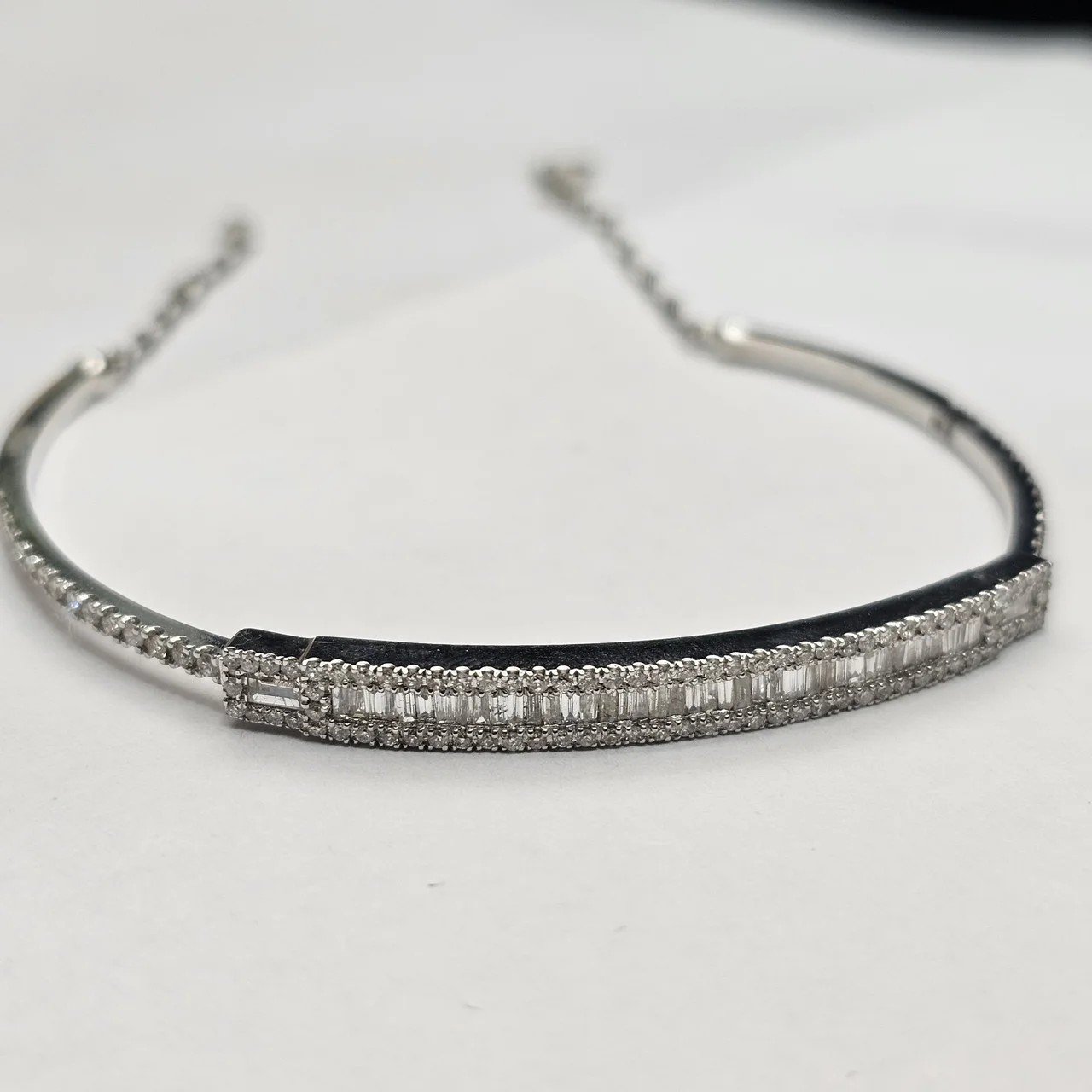 Браслет Deimantas 112062054 16-19р 7,38гр 1,15ct. купить,NaN