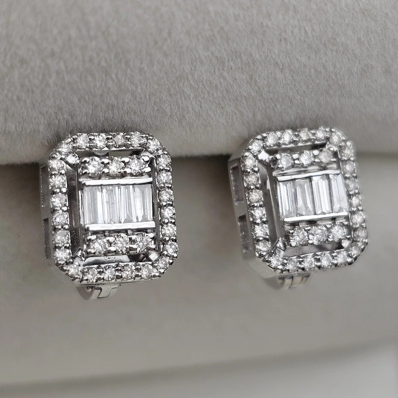 Серьги Deimantas 112066549 3,38гр 0,72ct. купить,NaN