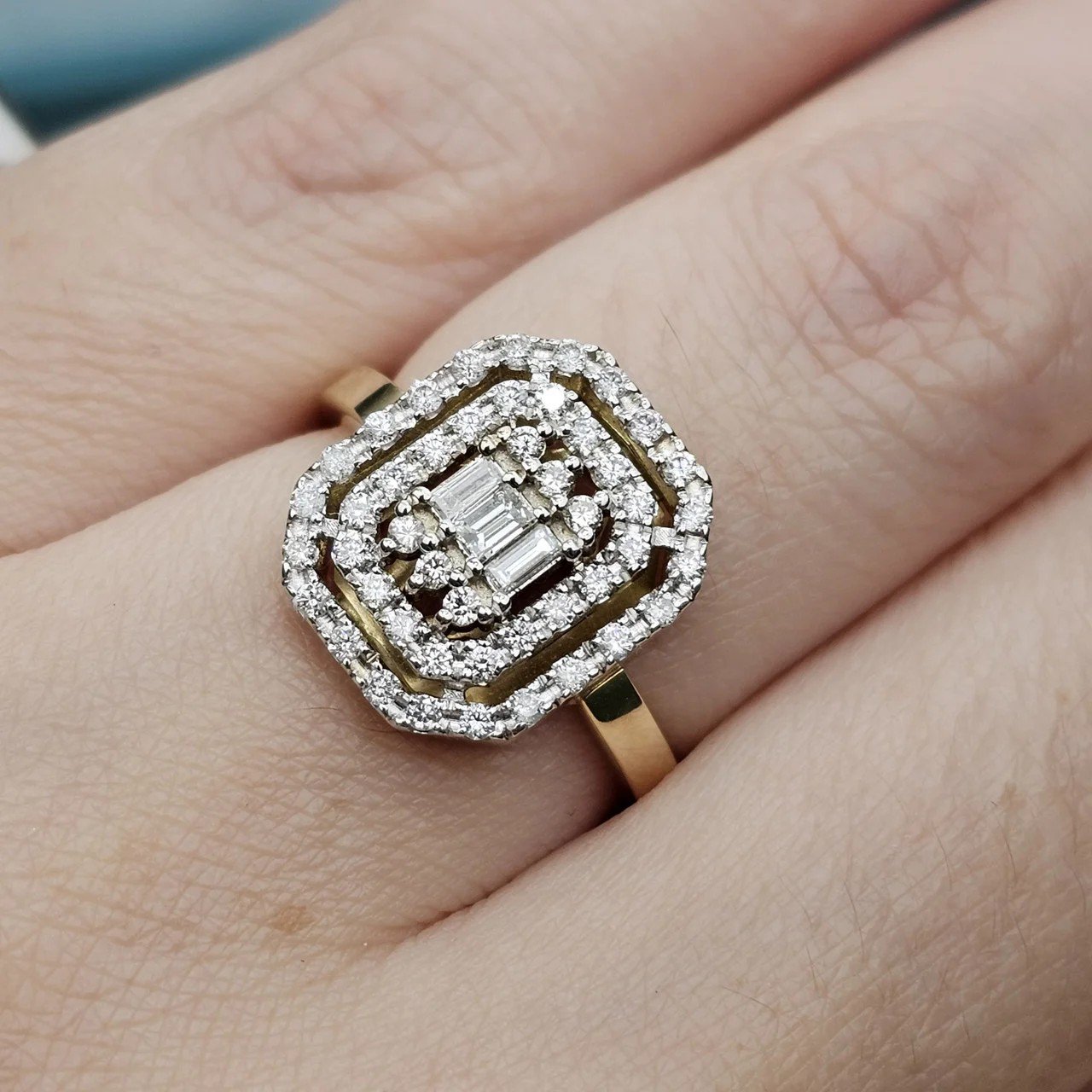 Кольцо Deimantas 112062688 17р 5,03гр 0,57ct. купить,NaN