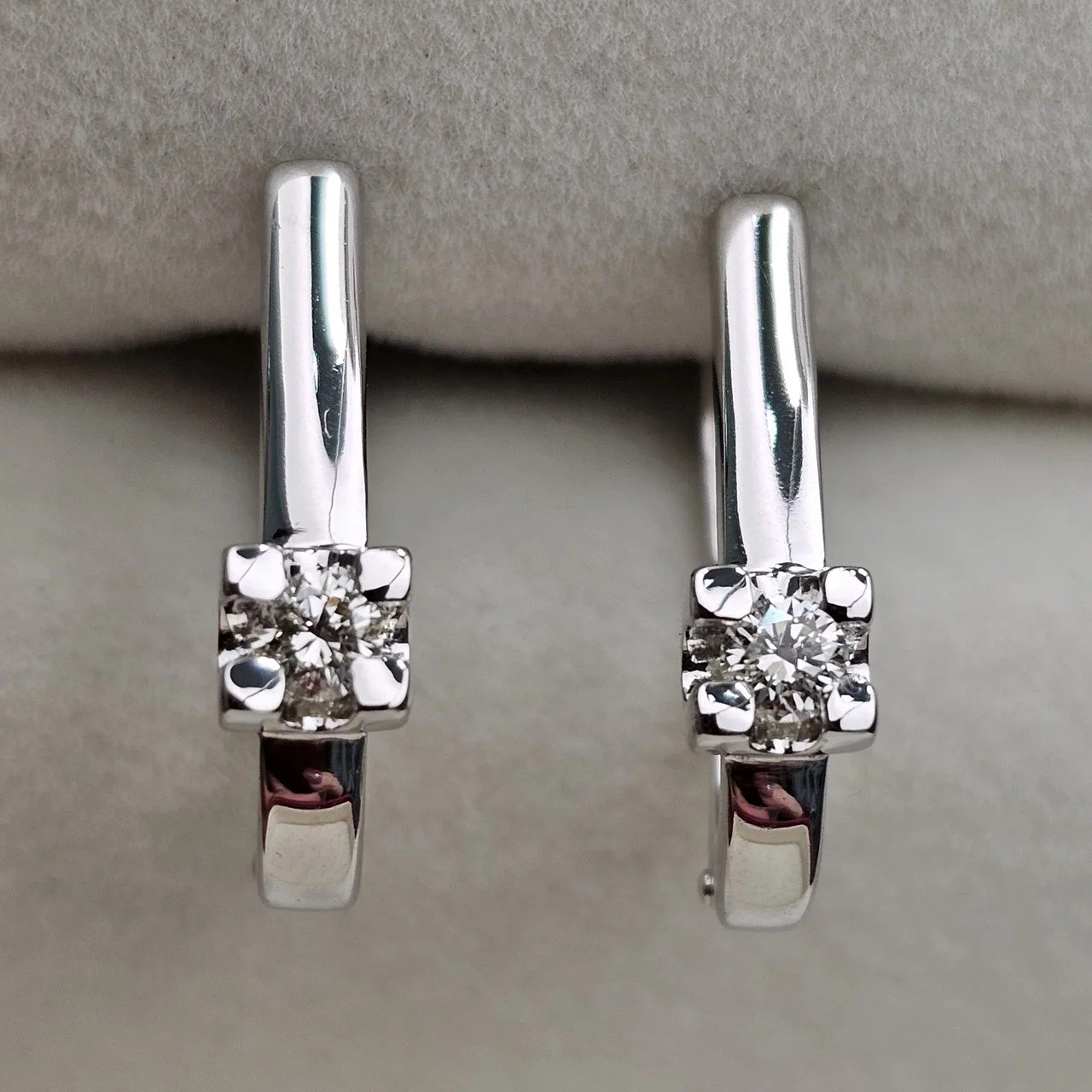 Серьги Deimantas 112358848 2,79гр 0,188ct. купить,NaN
