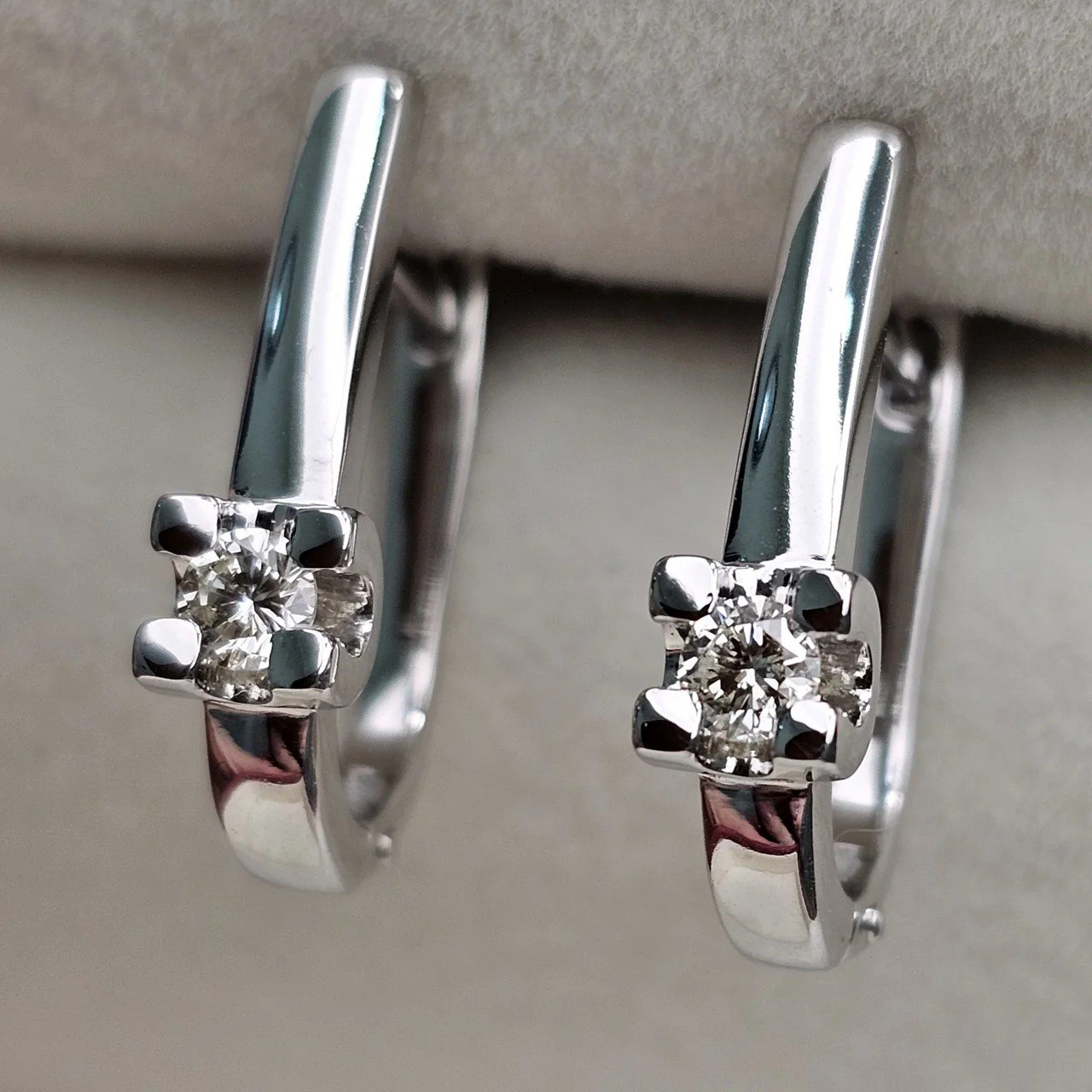 Серьги Deimantas 112358848 2,79гр 0,188ct. купить,NaN