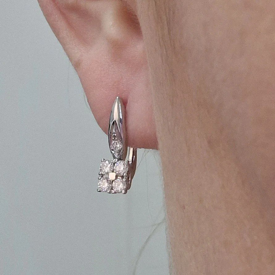 Серьги Deimantas 112067720 3,27гр 0,69ct. купить,NaN