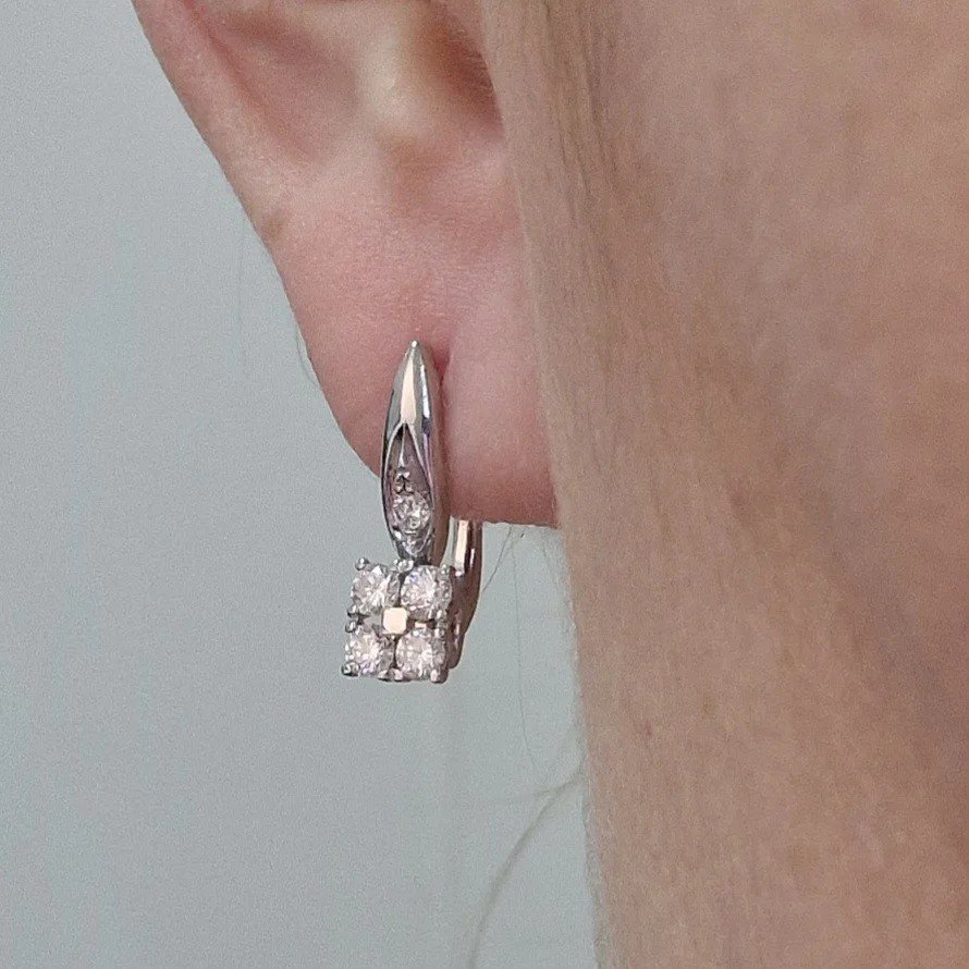 Серьги Deimantas 112067720 3,27гр 0,69ct. купить,NaN