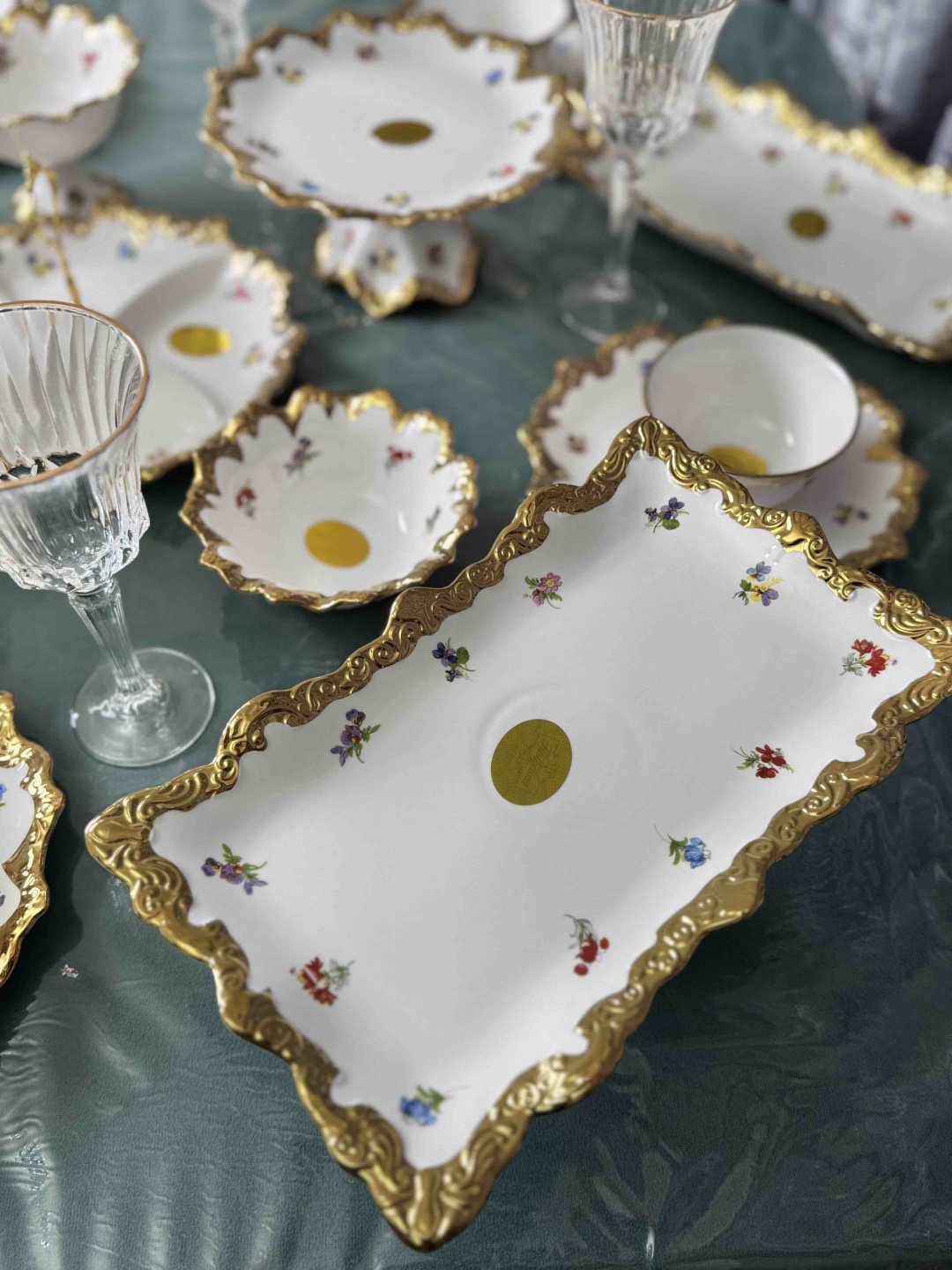 Сервиз на 12 персон DDHOME Грейс, предметов: 48, чайно-столовый, костяной фарфор купить,0
