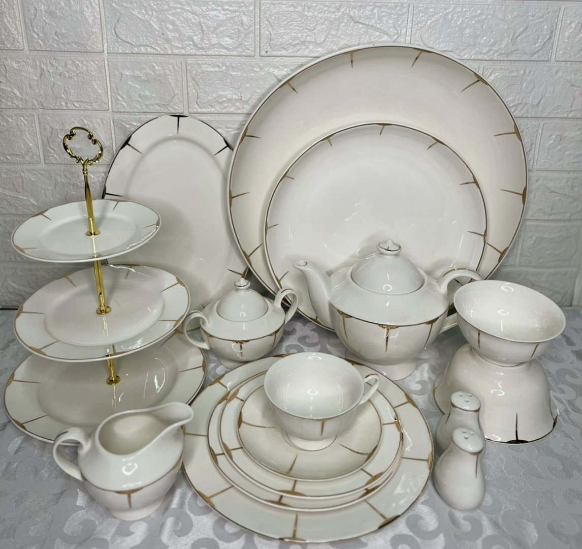 Сервиз на 12 персон Imperial Collection , предметов: 105, чайно-столовый, фарфор купить,NaN