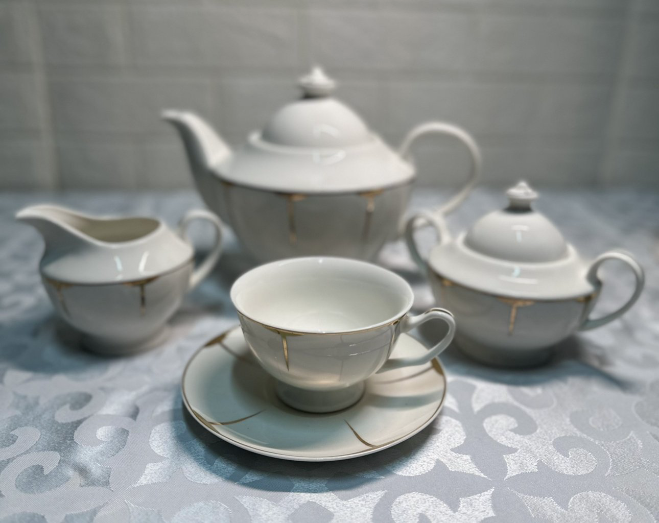 Сервиз на 12 персон Imperial Collection , предметов: 105, чайно-столовый, фарфор купить,NaN