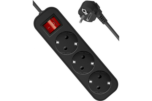 Удлинитель Defender G318 1.8м черный