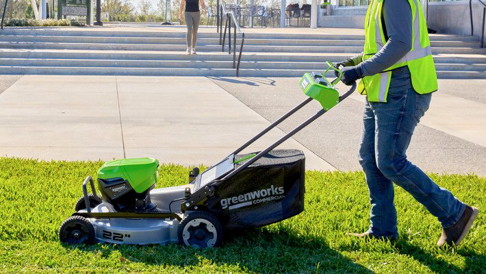 Газонокосилка колесная аккумуляторная Greenworks LM221S купить,NaN