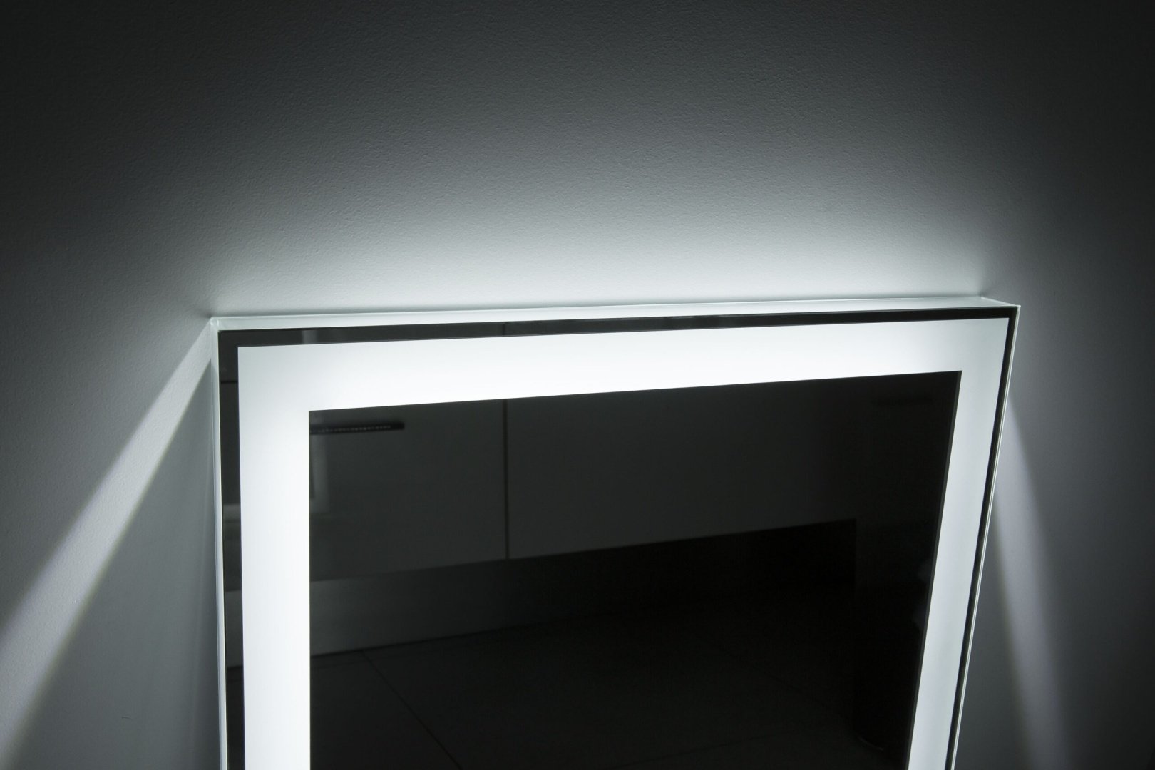 Зеркало настенное AQUARODOS 100x80 см - ForteMarket Зеркало настенное AQUARODOS 100x80 см купить,0