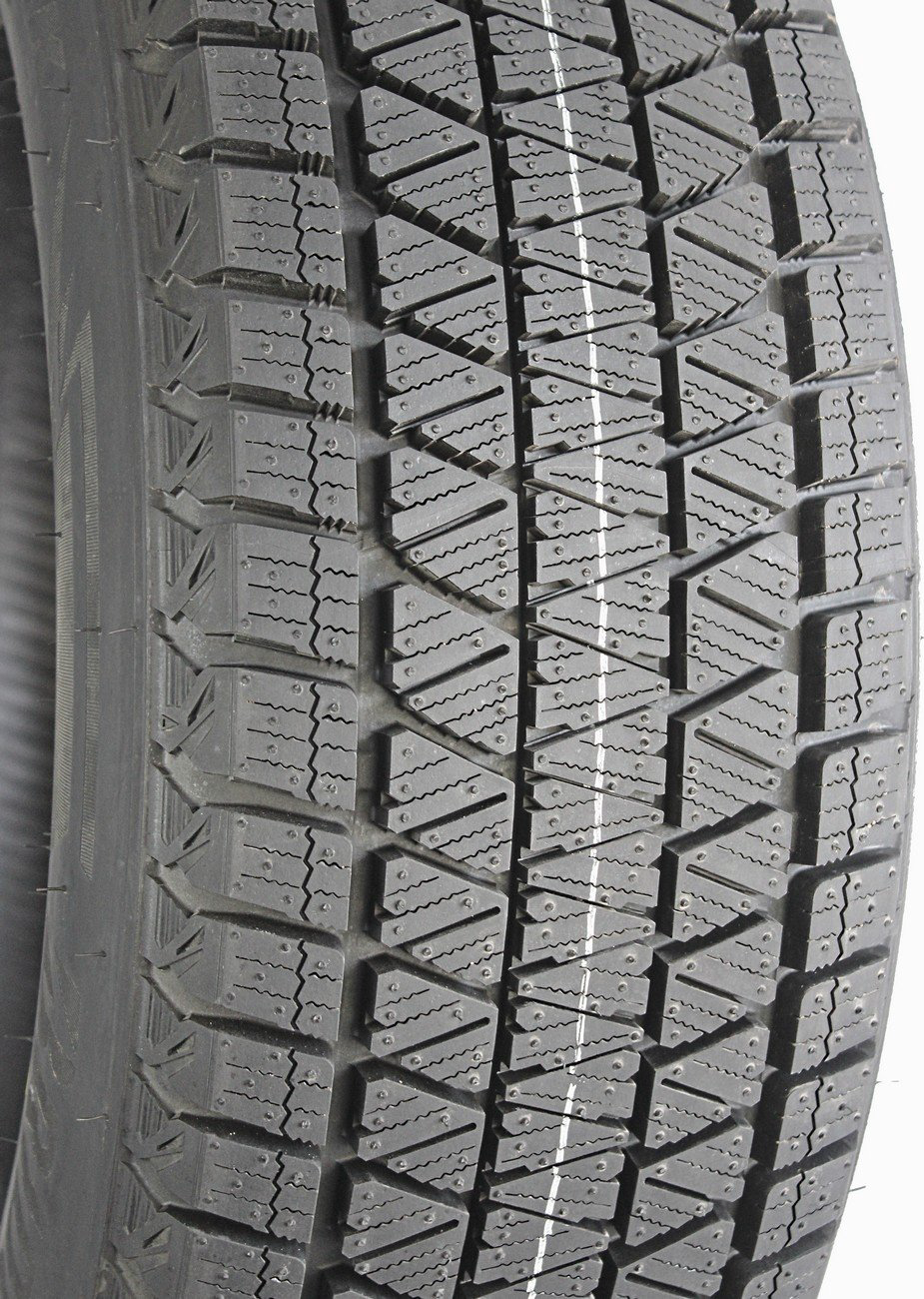 Blizzak DM-V3 XL 275/45 R21 110 T купить,NaN