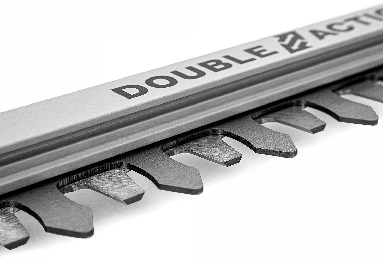 Кусторез Daewoo DAHT 1621Li SET