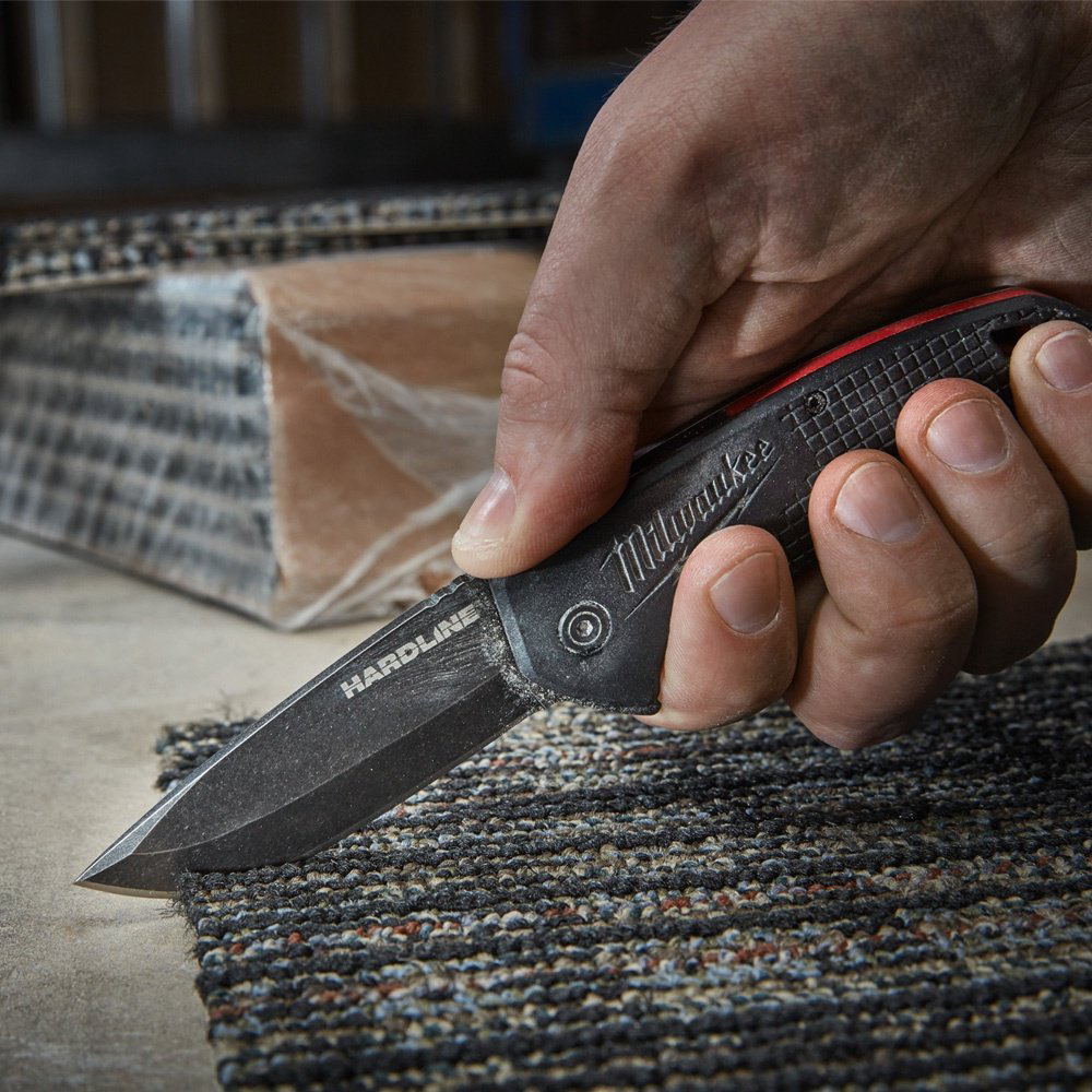 Нож Milwaukee 4932492453 черный купить,NaN
