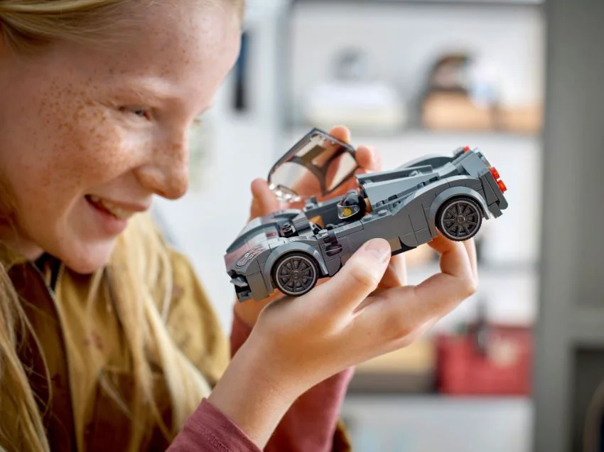 Конструктор Lego Speed Champions Пагани Утопия 76915