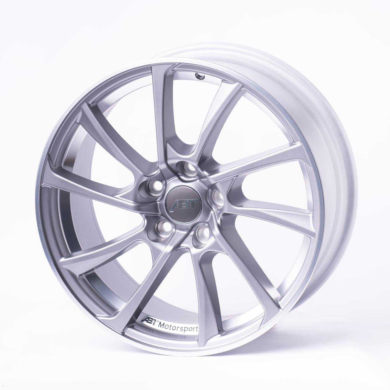 Комплект дисков Rimax D1135 5х114,3 R17х7,5 СВ73,1 ЕТ40 MGML купить,NaN