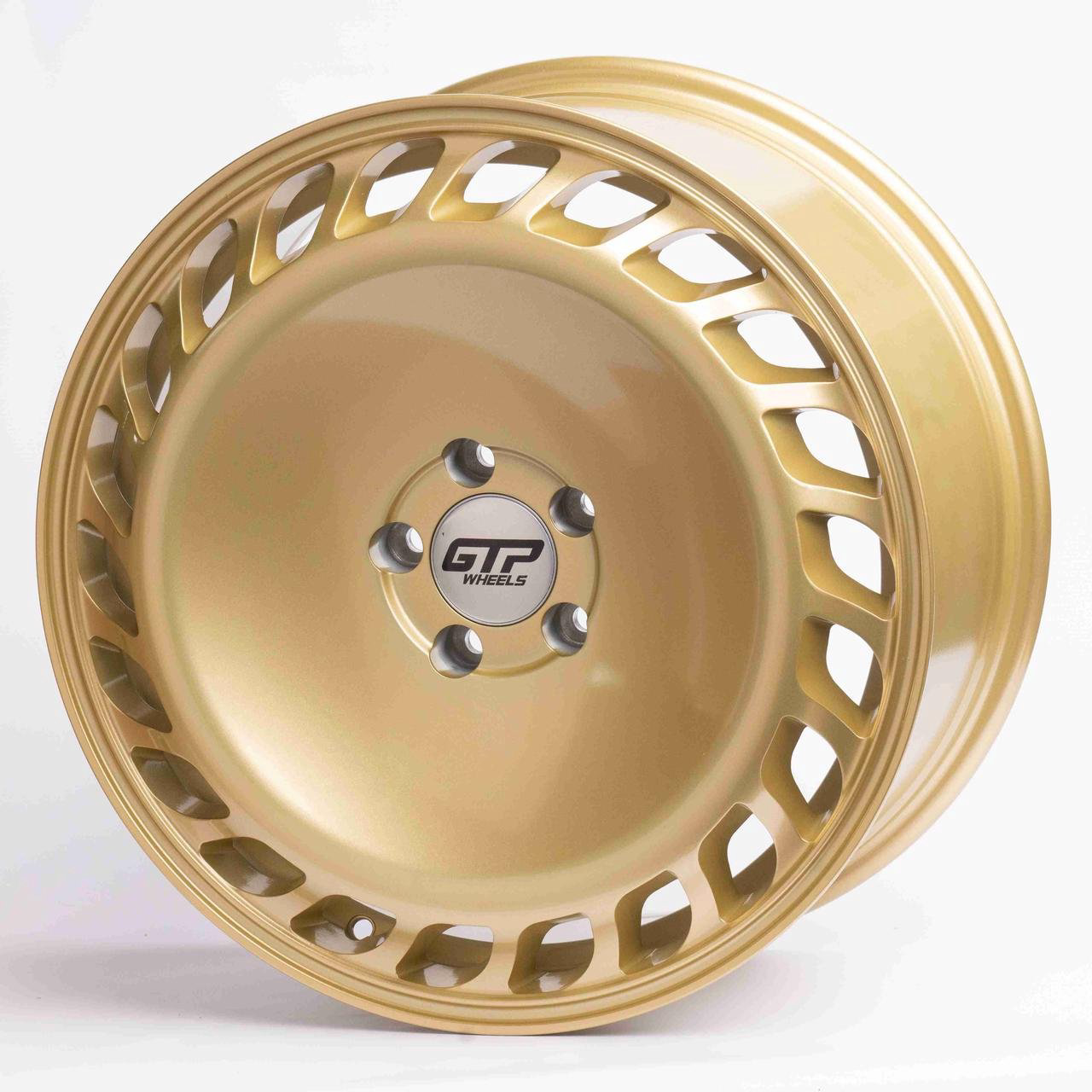 Комплект дисков Rimax GTP023 5х112 R19х8,5 СВ66,6 ЕТ45 gold купить,NaN