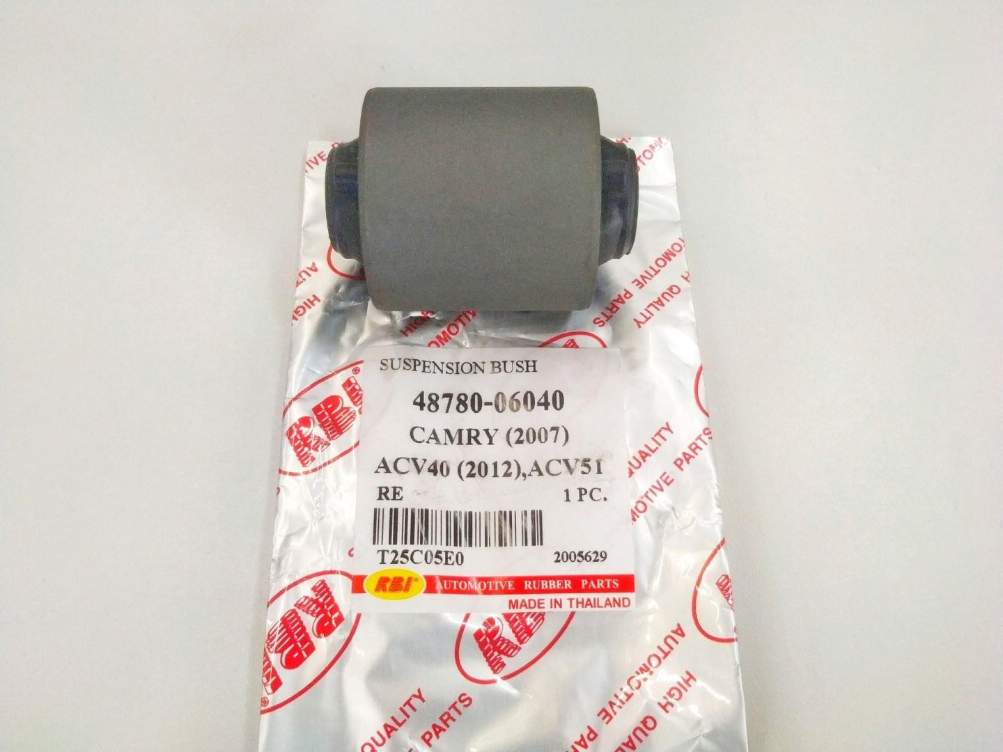 RBI сайлентблок рычага подвески 48780-06040 T25C05E0 купить,NaN