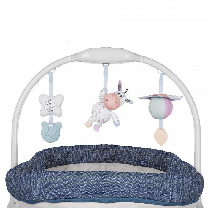 Кроватка-стульчик Chicco Baby Hug 4-в-1 Spectrum синий купить,NaN