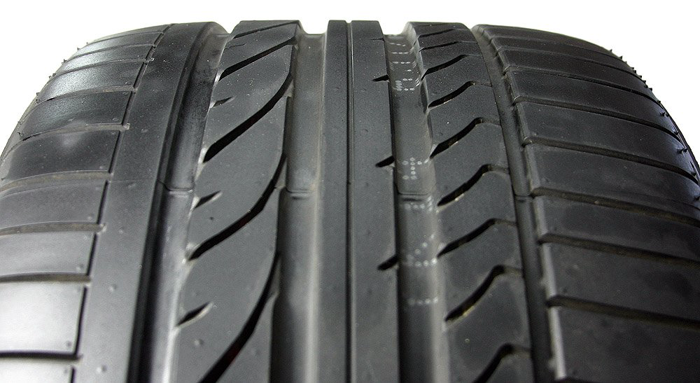 Шина Bridgestone Dueler H/P Sport 255/55 R19 111V летняя купить,NaN