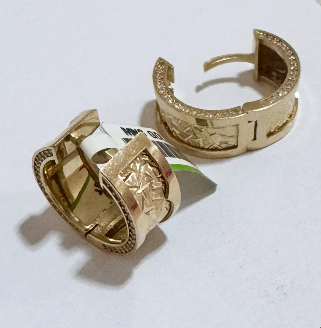 Серьги Exclusive Gold 897654 купить,NaN