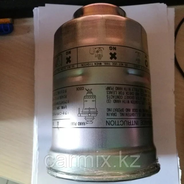 Toyota топливный фильтр 23303-64010 купить,NaN
