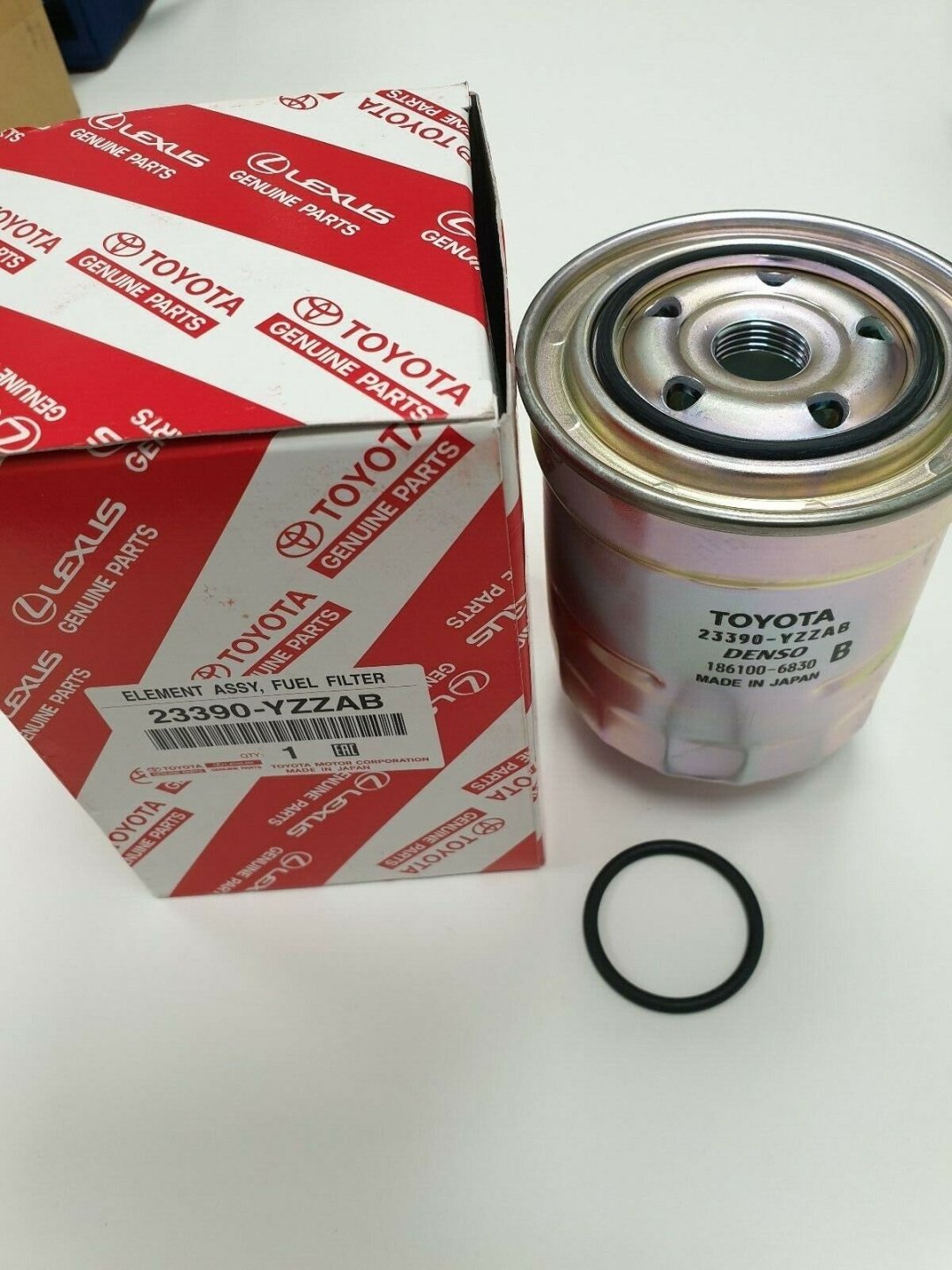 Toyota топливный фильтр 23390-YZZAB купить,NaN