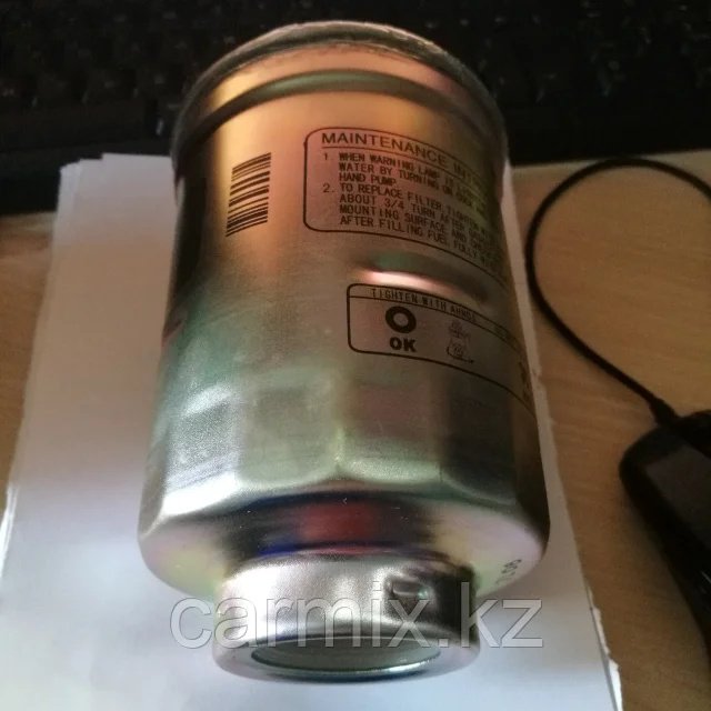 Toyota топливный фильтр 23303-64010 купить,NaN