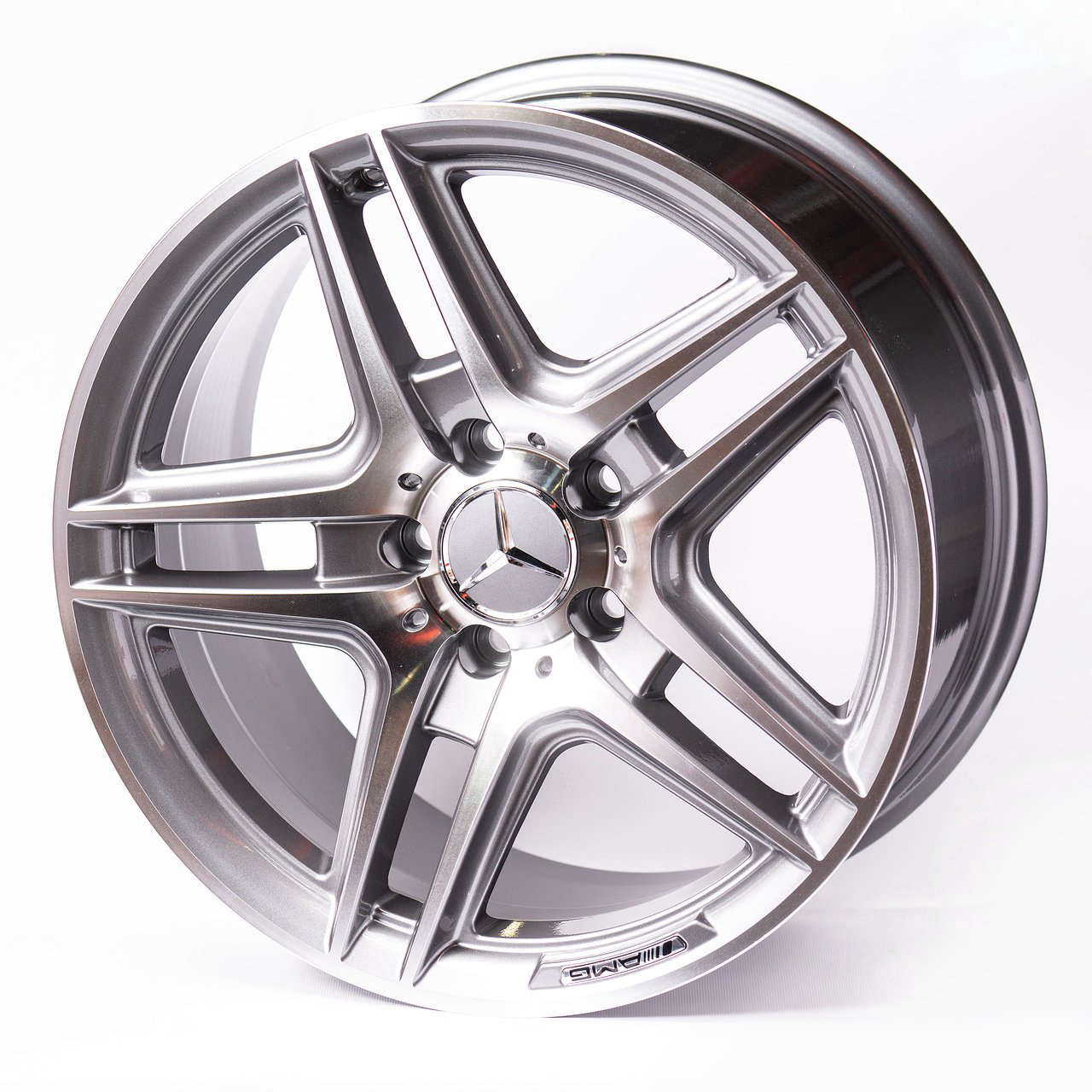 Комплект дисков Kipardo MB443 5х112 R17х8,5 СВ66,6 ЕТ35 GMF серый купить,NaN