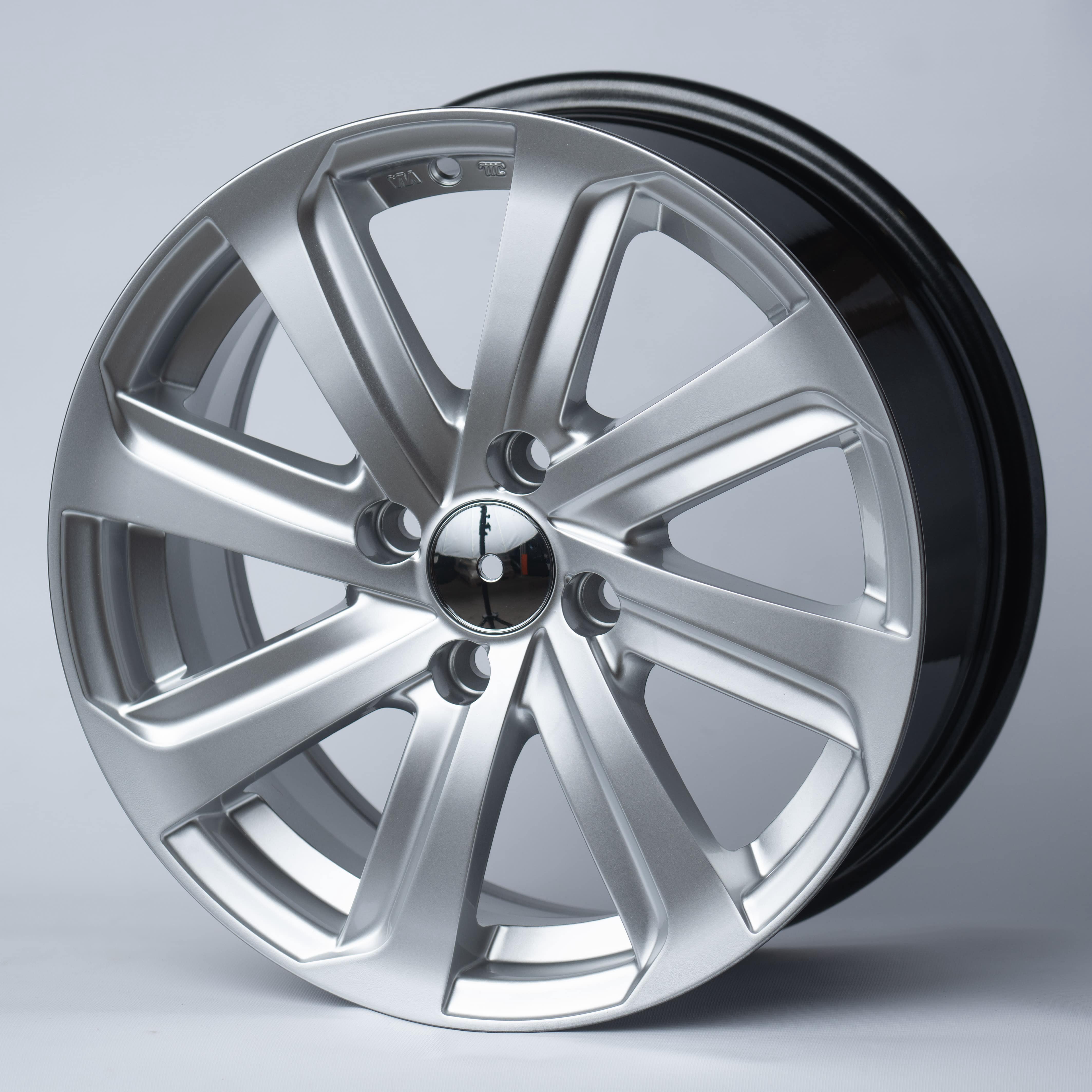 Диск Kipardo 1130 4х100 R15х6,5 СВ67,1 ЕТ40 HS серебристый купить,NaN