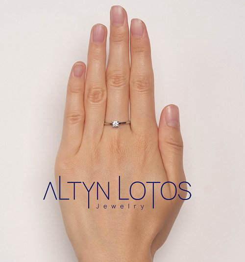 Кольцо Кристалл NM477 17,5р 1,96гр. купить,NaN