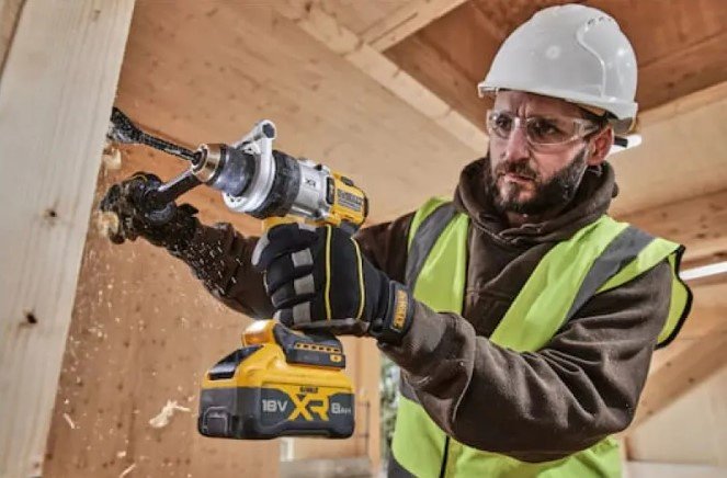 DeWALT дрель-шуруповерт DCD1007WW1T 18 В купить,326050