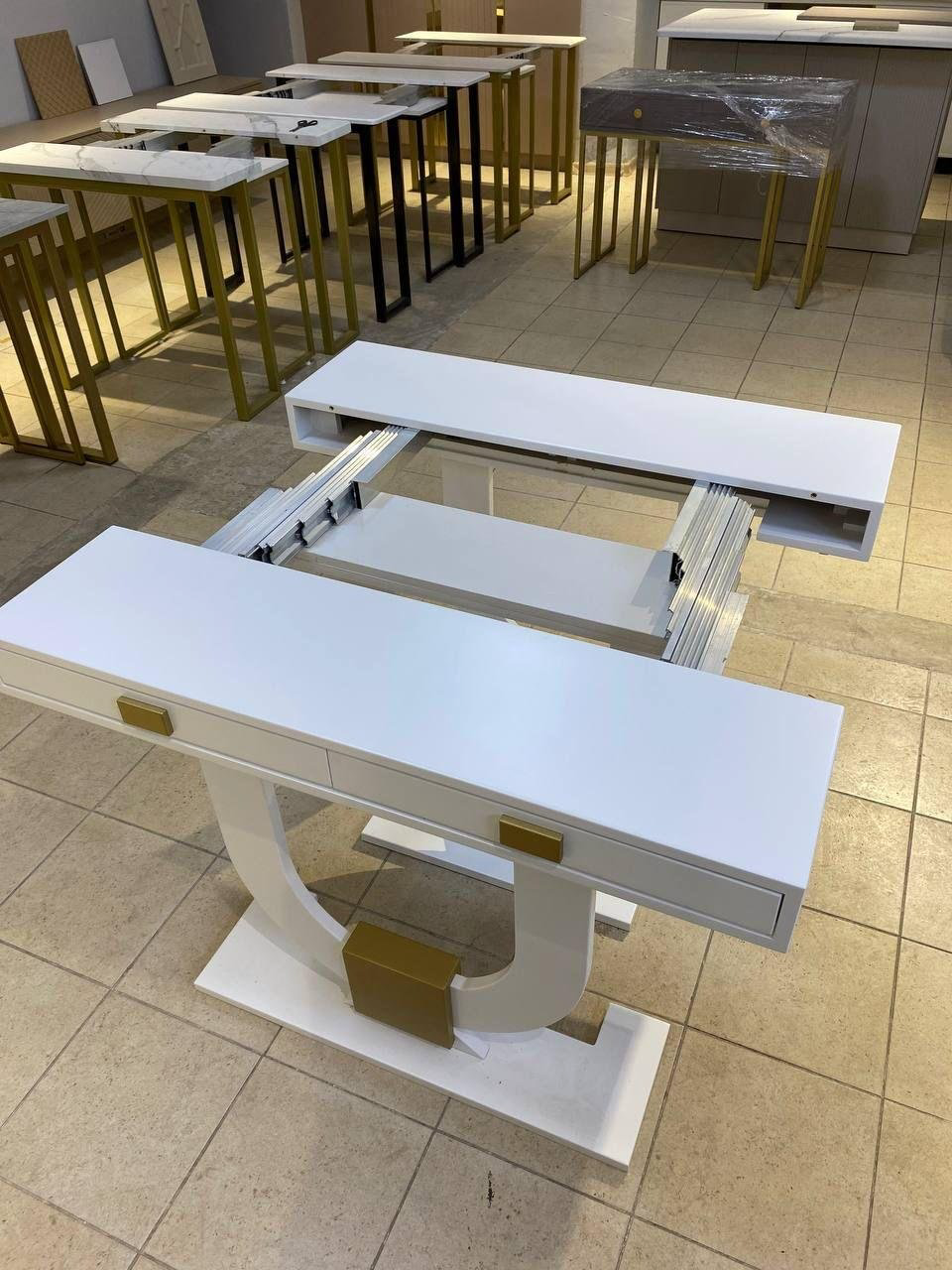 Стол консоль-трансформер LUXE Виктория, 300х100x75 см, МДФ, белый купить,NaN
