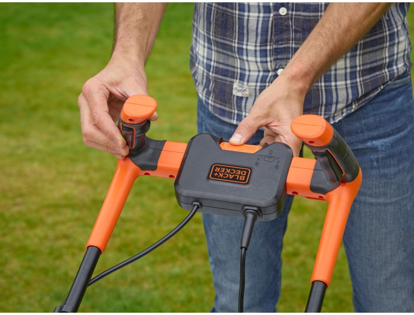 Газонокосилка колесная электрическая Black & Decker BEMW461BH-QS - ForteMarket Газонокосилка колесная электрическая Black & Decker BEMW461BH-QS купить,0