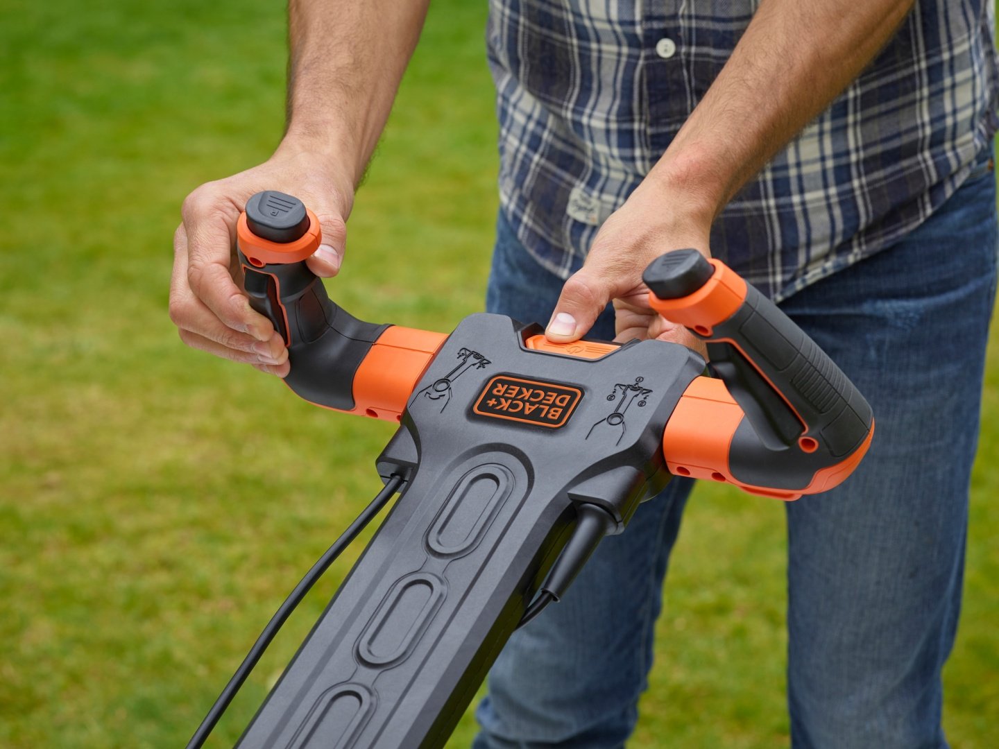 Газонокосилка колесная электрическая Black & Decker BEMW471ES - ForteMarket Газонокосилка колесная электрическая Black & Decker BEMW471ES купить,0
