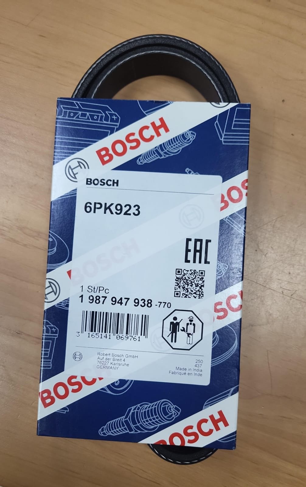 Bosch ремень поликлиновый 6PK923 1987947938