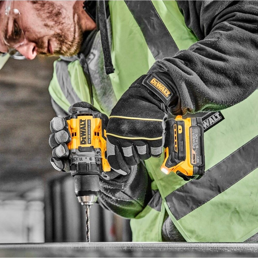DeWALT дрель-шуруповерт DCD805E2T-QW купить,0