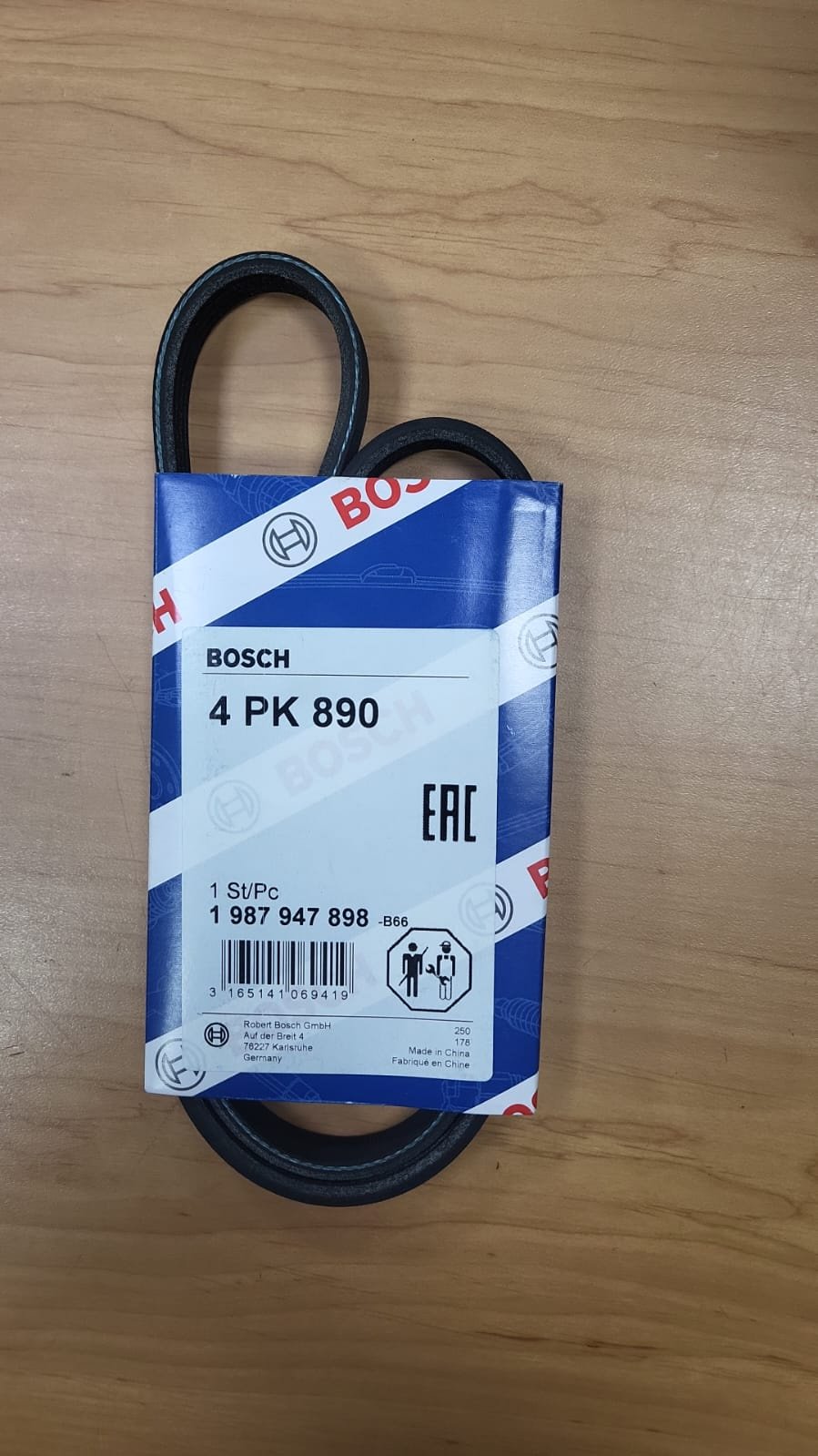 Bosch ремень поликлиновый 4PK890 1987947898