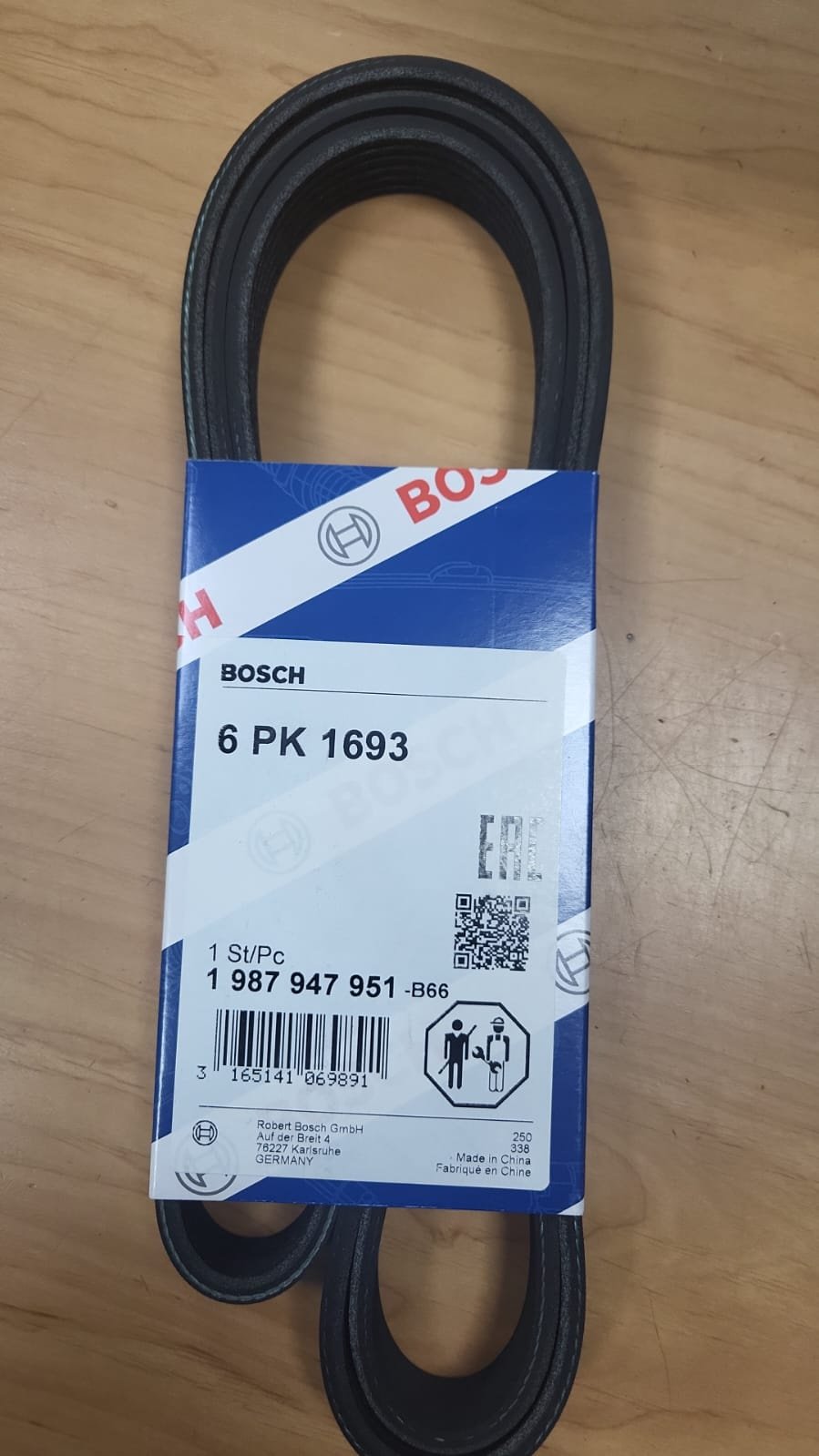 Bosch ремень поликлиновый 6PK1693
