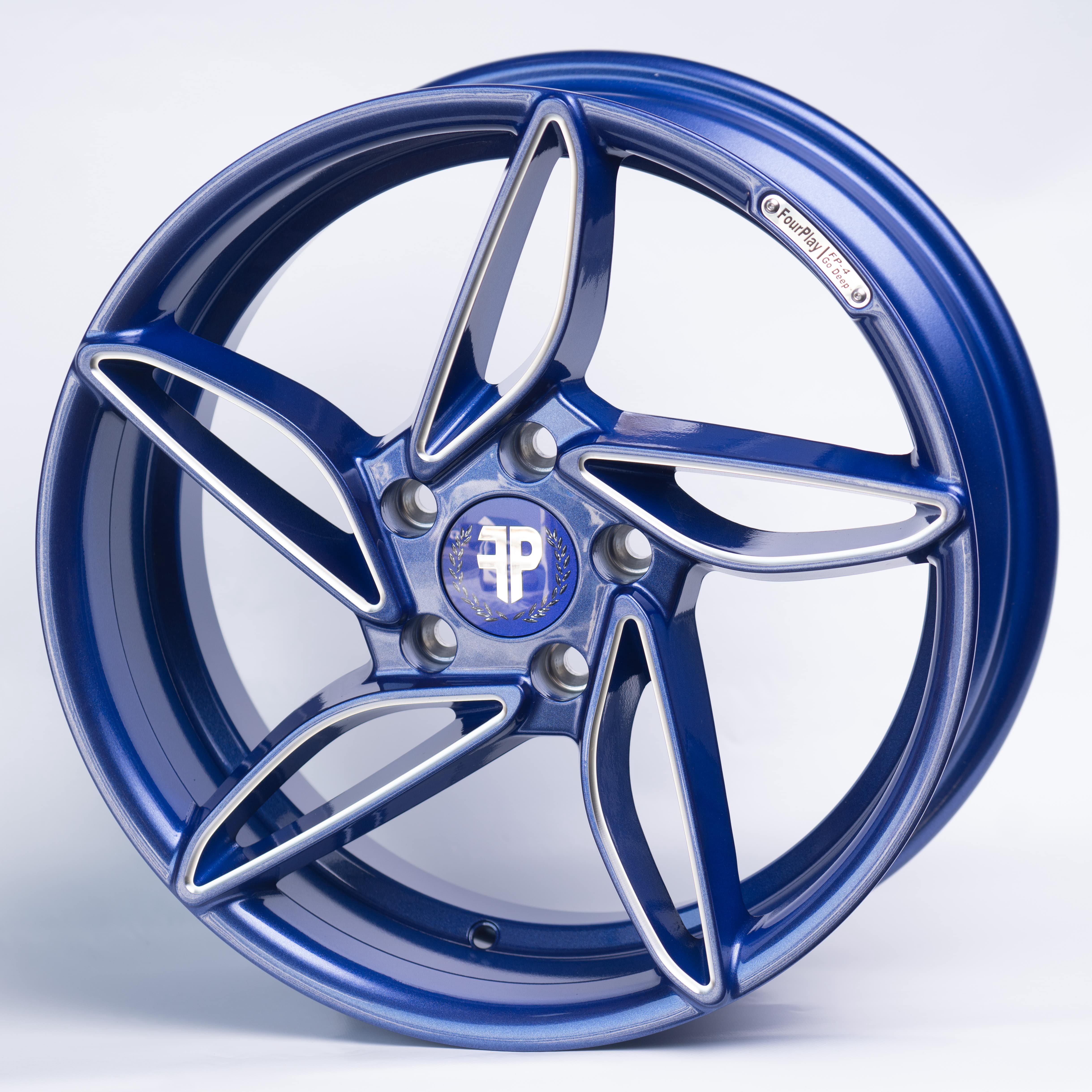 Комплект дисков Rimax 1202 5x114,3 R17x7 CB73,1 ET35 синий купить,219960