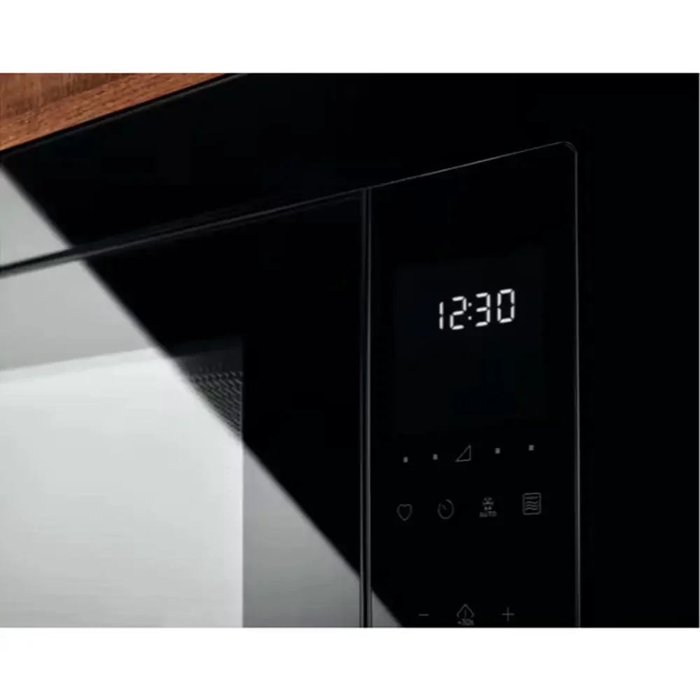 Микроволновая печь Electrolux LMS 4253 TBK Black