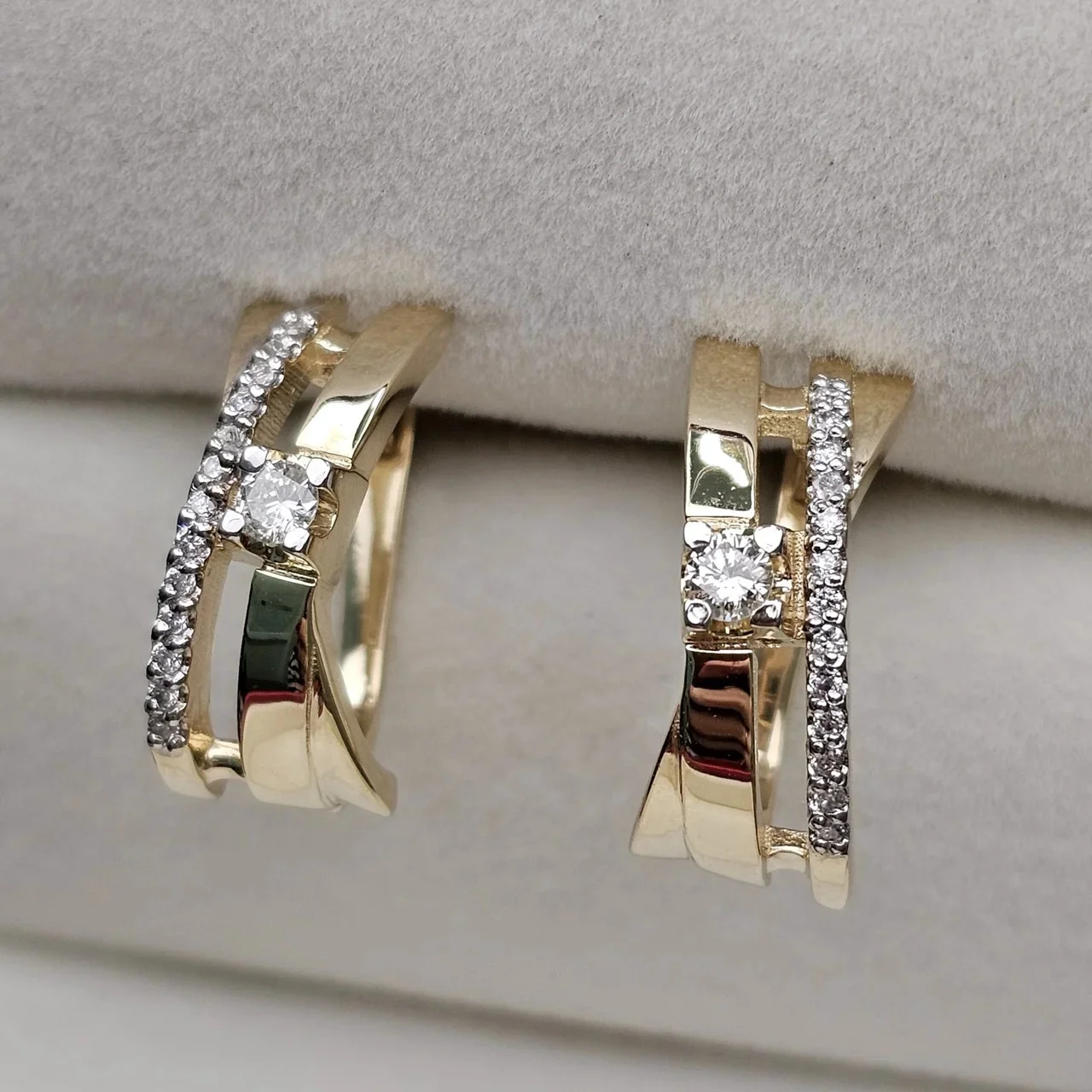 Серьги Deimantas 112615819 4,77гр 0,282ct. купить,NaN